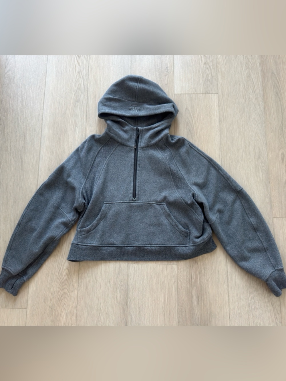 lululemon athletica Charcoal Gray Hooded Half-Zip Pullover scuba crop m/l